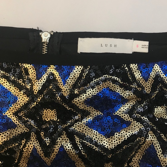 Lush Sequin Geometric Skirt Size Small NWT - Picture 2 of 3